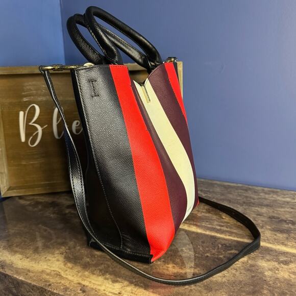 Furla Ribbon Small Bucket Bag - Nero Talco Burgundy - Picture 3 of 16